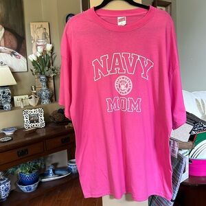 NWT PINK NAVY MOM T SHIRT